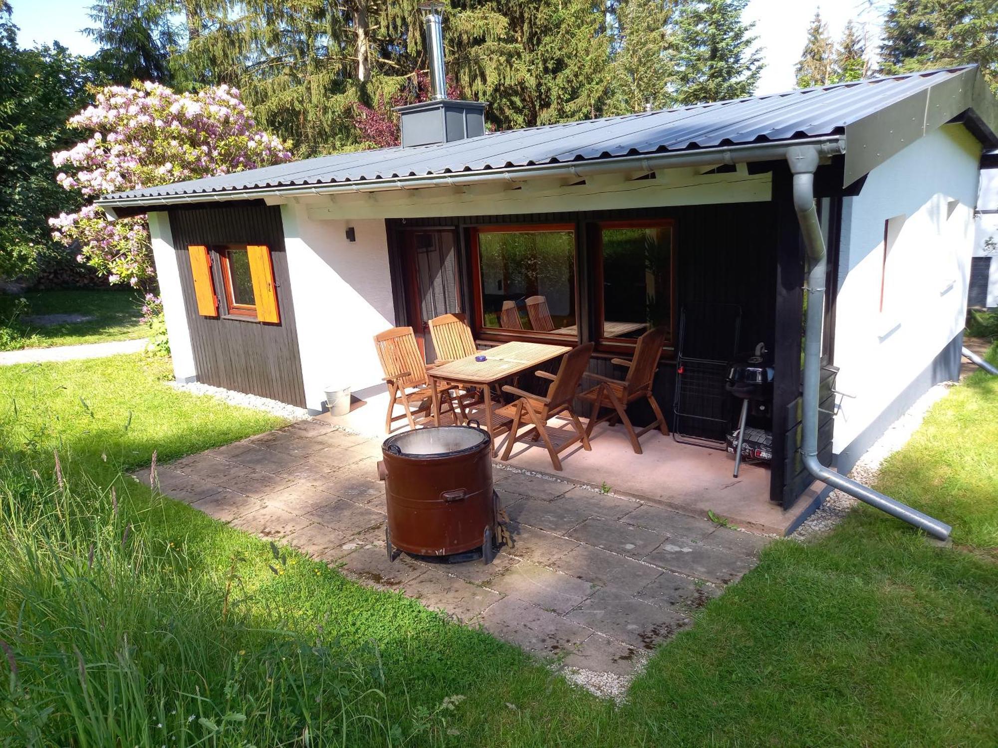 Explorer'S Lodge & Camping Helminghausen Eksteriør billede